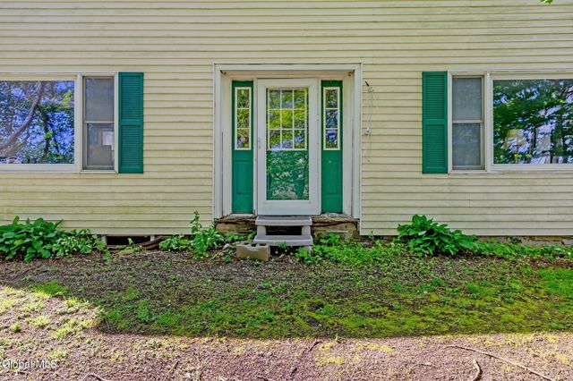 533 New Baltimore Road, New Baltimore, NY 12192