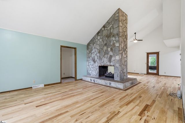 68 Washington Drive, Piedmont, SC 29673
