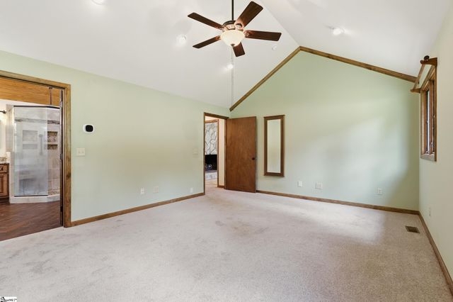 68 Washington Drive, Piedmont, SC 29673