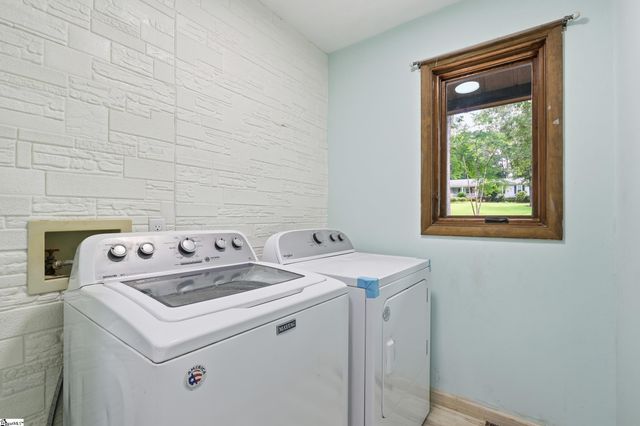 68 Washington Drive, Piedmont, SC 29673