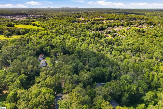 68 Washington Drive, Piedmont, SC 29673