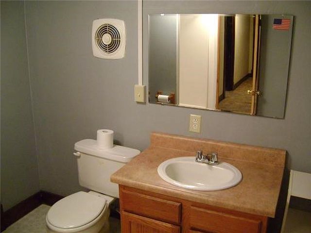 1915 S Broadway Street, Pittsburg, KS 66762