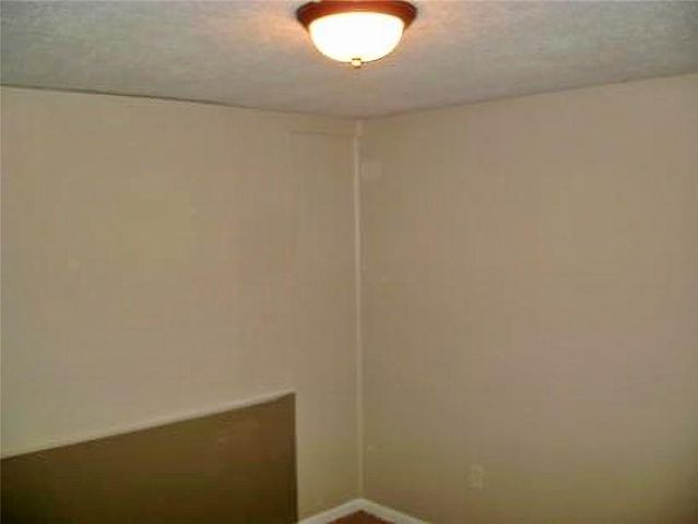 1915 S Broadway Street, Pittsburg, KS 66762