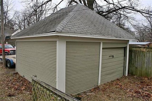 1915 S Broadway Street, Pittsburg, KS 66762