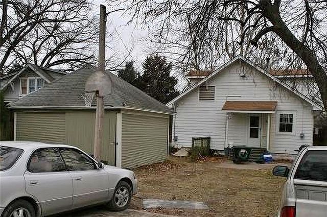 1915 S Broadway Street, Pittsburg, KS 66762