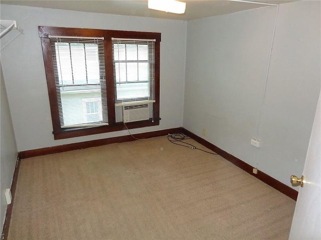 1915 S Broadway Street, Pittsburg, KS 66762