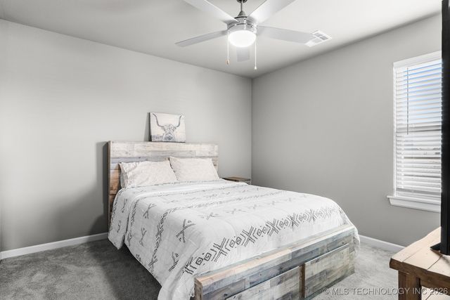 5607 E 142nd Place North, Collinsville, OK 74021