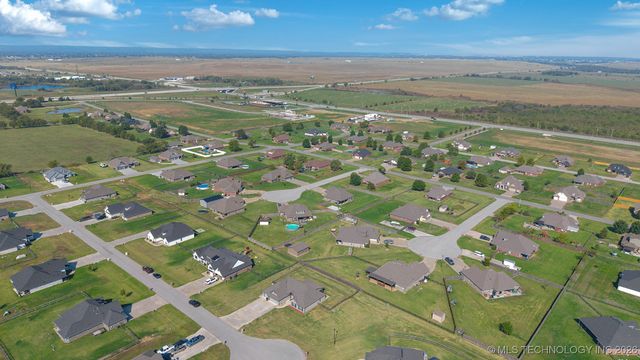 5607 E 142nd Place North, Collinsville, OK 74021