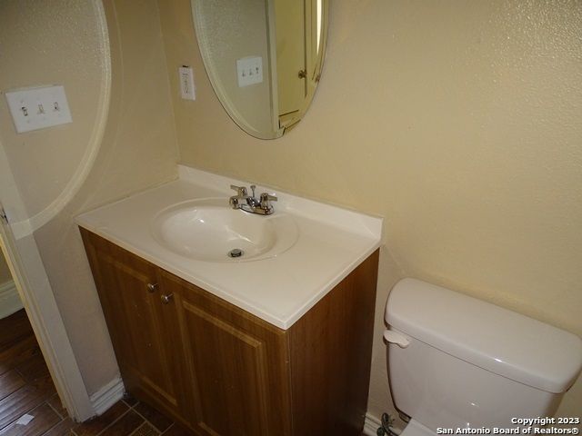 8514 GLEN CT, San Antonio, TX 78239