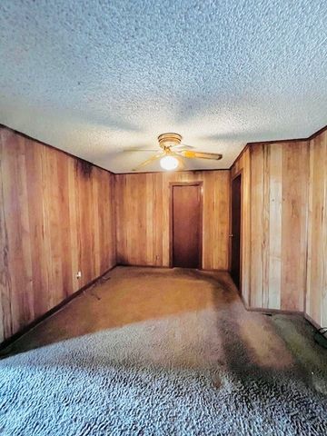 438 Atkins Street, Sulphur Springs, TX 75482