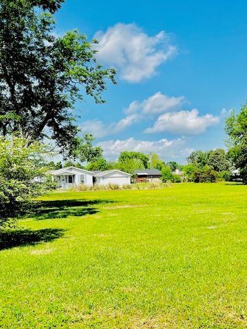 438 Atkins Street, Sulphur Springs, TX 75482