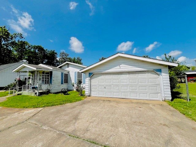 438 Atkins Street, Sulphur Springs, TX 75482