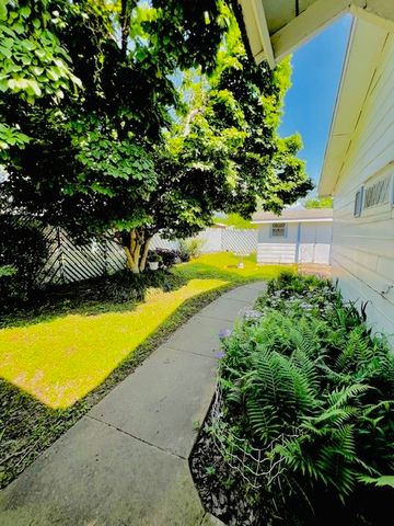 438 Atkins Street, Sulphur Springs, TX 75482