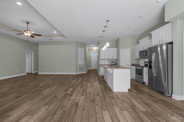 1264 Redwood Ln, Gulf Breeze, FL 32563