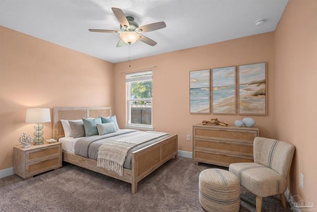 1264 Redwood Ln, Gulf Breeze, FL 32563