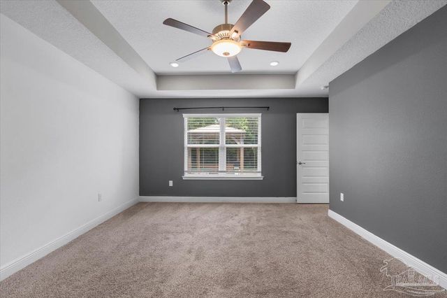 1264 Redwood Ln, Gulf Breeze, FL 32563