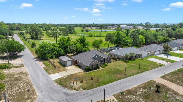 1264 Redwood Ln, Gulf Breeze, FL 32563