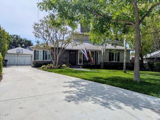2274 Luana Lane, Montrose, CA 91020