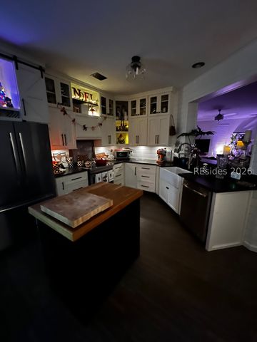 100 9th Ave, Bluffton, SC 29910