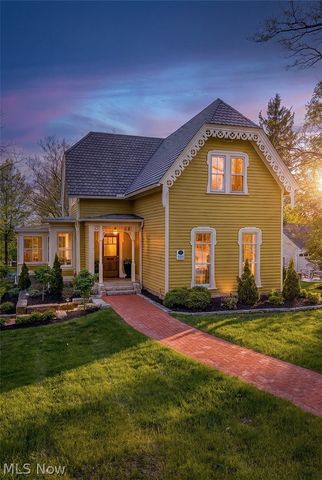 374 N Main Street, Hudson, OH 44236