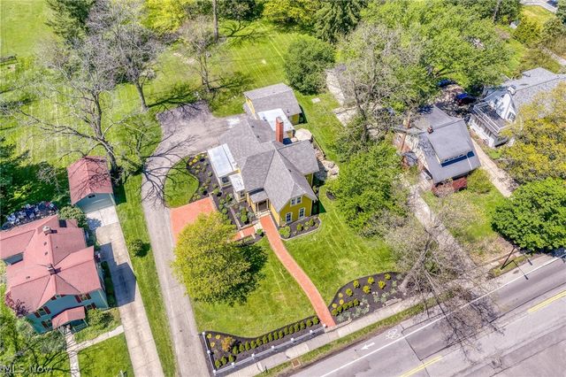 374 N Main Street, Hudson, OH 44236