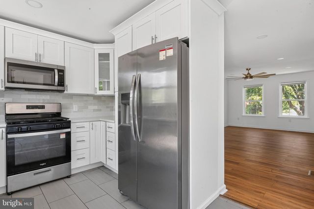 10606 WAKEMAN DR, Fredericksburg, VA 22407