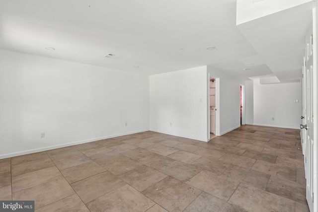 10606 WAKEMAN DR, Fredericksburg, VA 22407