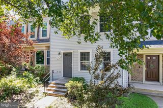 10606 WAKEMAN DR, Fredericksburg, VA 22407