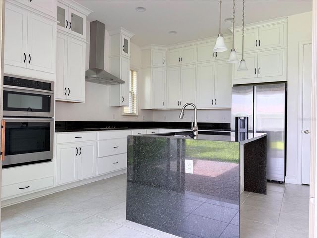 13214 WINTERTON LANE, Orlando, FL 32832