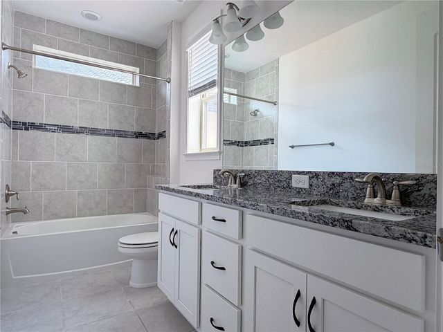 13214 WINTERTON LANE, Orlando, FL 32832