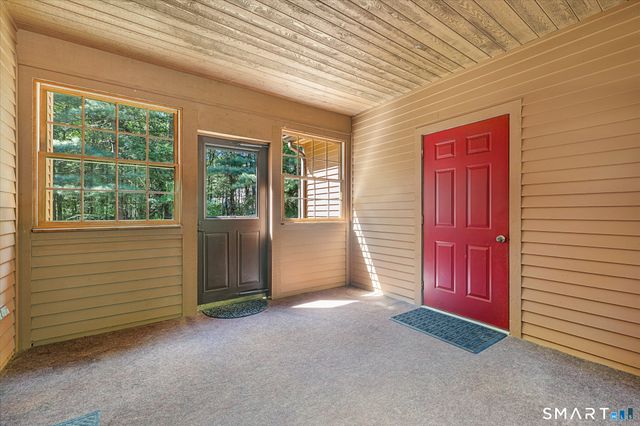 244 Paine Road, Pomfret, CT 06259