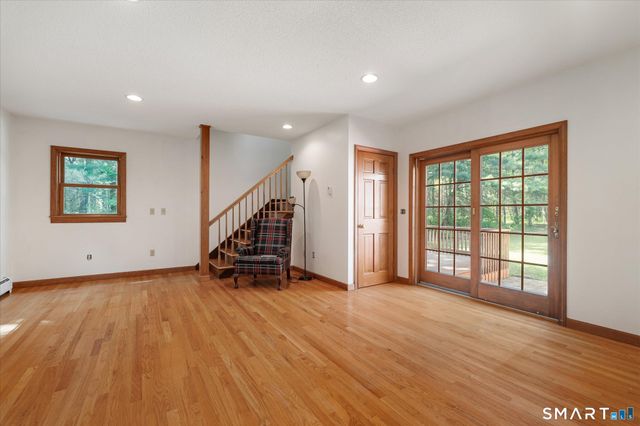 244 Paine Road, Pomfret, CT 06259