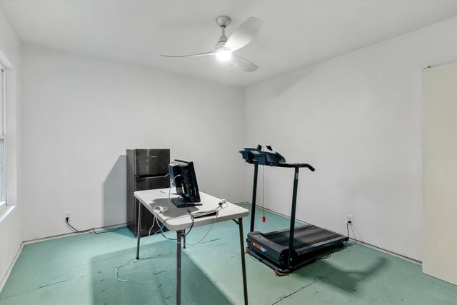 523 S Eastern Street, Keene, TX 76031