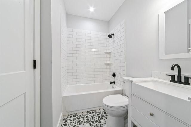 815 Wilkes Street, Houston, TX 77009