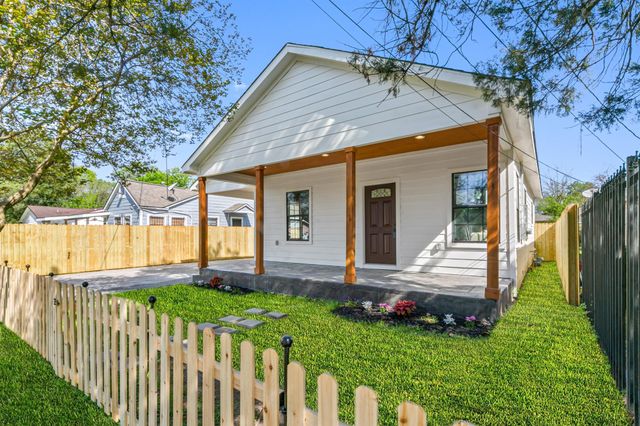 815 Wilkes Street, Houston, TX 77009