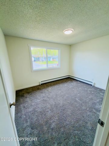 6124 E 21st Avenue, Anchorage, AK 99504