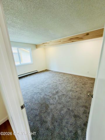 6124 E 21st Avenue, Anchorage, AK 99504