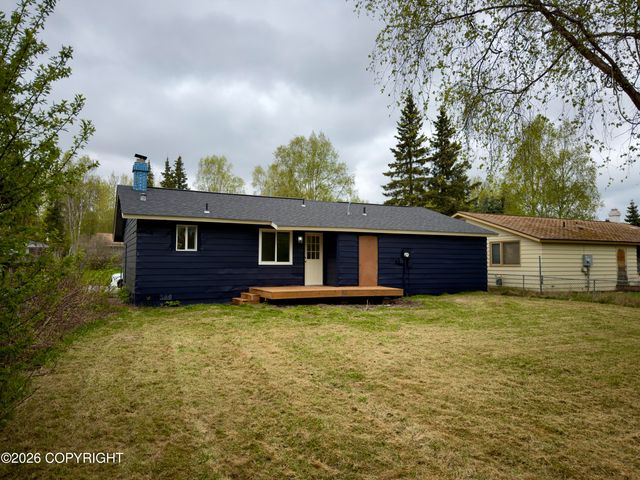 6124 E 21st Avenue, Anchorage, AK 99504