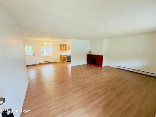 6124 E 21st Avenue, Anchorage, AK 99504