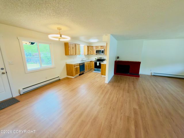6124 E 21st Avenue, Anchorage, AK 99504
