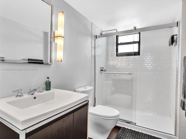 1775 Washington Ave 8B, Miami Beach, FL 33139