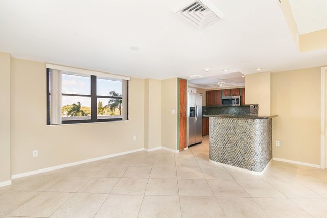 5200 N Flagler Drive 404, West Palm Beach, FL 33407