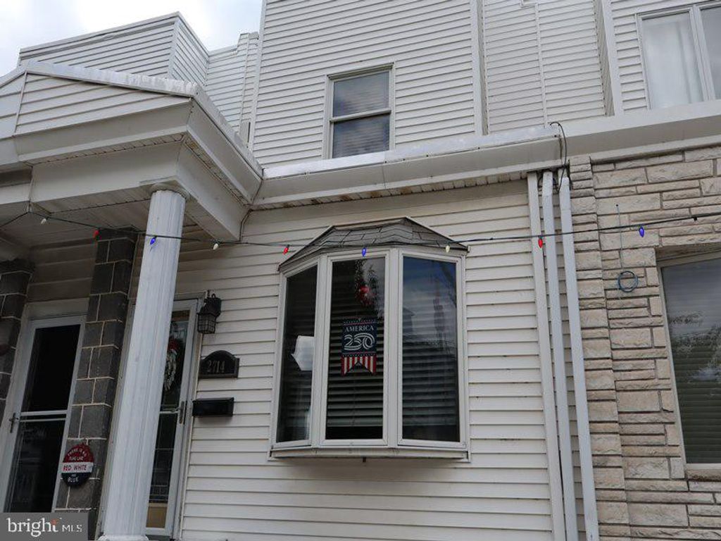 2714 S SMEDLEY ST, PHILADELPHIA, PA 19145 — photo 2