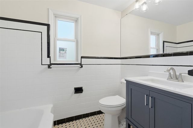 953 William Penn Court, Wilkinsburg, PA 15221