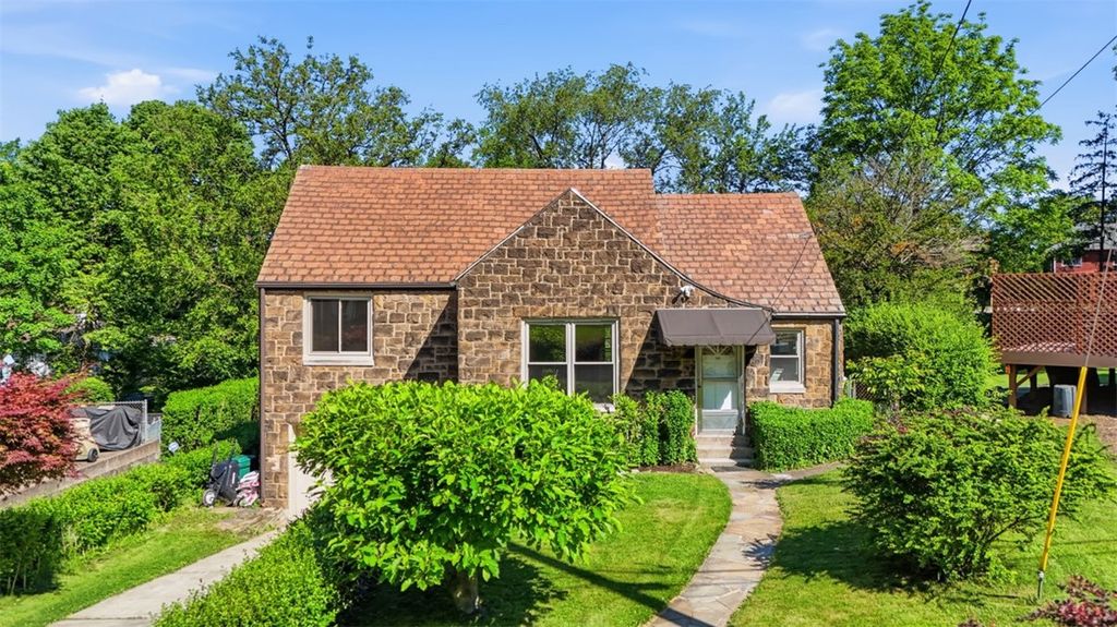 953 William Penn Court, Wilkinsburg, PA 15221
