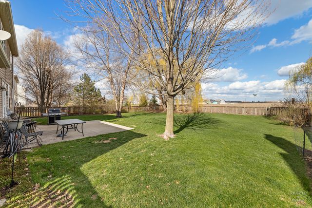11646 Leland Lane, Huntley, IL 60142