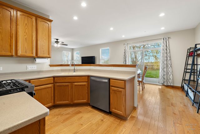 11646 Leland Lane, Huntley, IL 60142