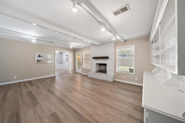 499 Mississippi Park, Conroe, TX 77302