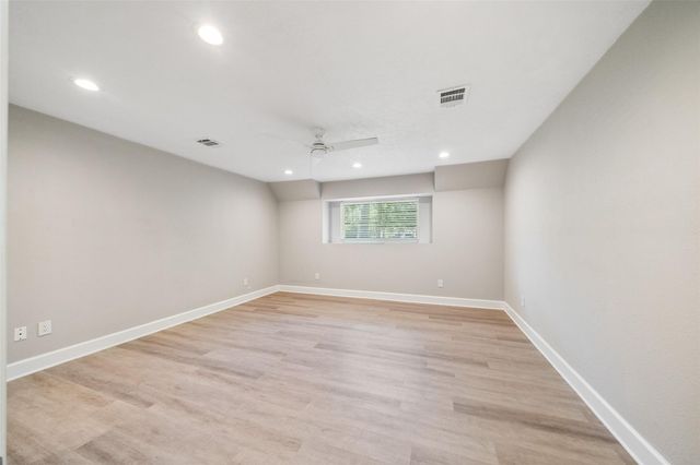499 Mississippi Park, Conroe, TX 77302