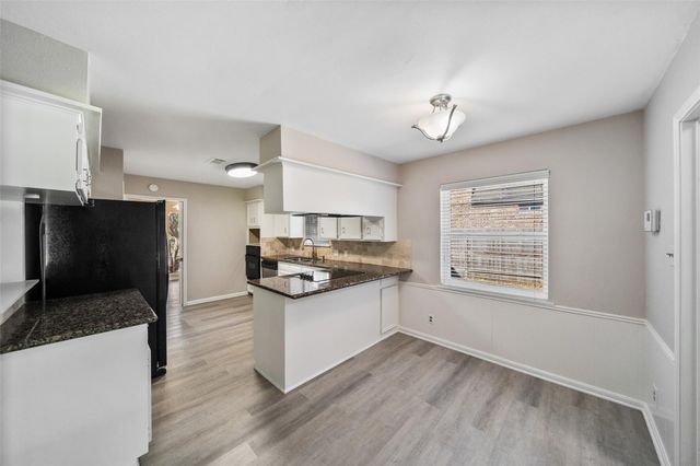 499 Mississippi Park, Conroe, TX 77302